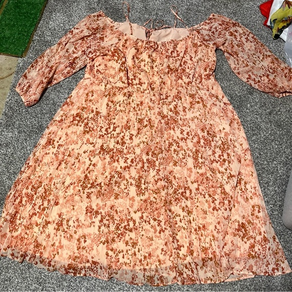 ELOQUII Size 26 Pleated Off The Shoulder Midi Dress Crinkle Chiffon Pink - Picture 10 of 12